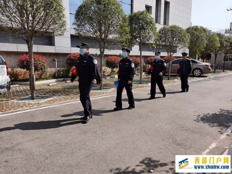 忠职守,严律己,捍正义,保平安——加强巡逻 筑牢屏障 忠职守,严律己,捍正义,保平安——加强巡逻 筑牢屏障
