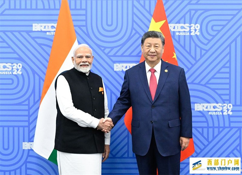 习近平会见印度总理莫迪(图1) 习近平会见印度总理莫迪(图1)