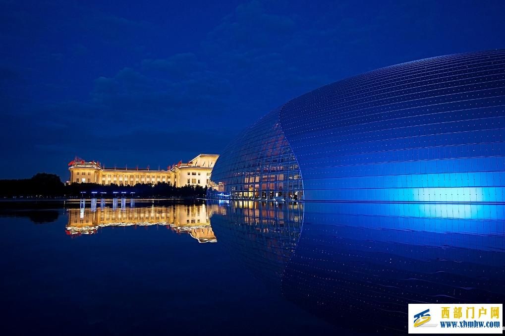 首次错峰绿电交易 新疆午后阳光“点亮”北京夜景(图2) 首次错峰绿电交易 新疆午后阳光“点亮”北京夜景(图2)